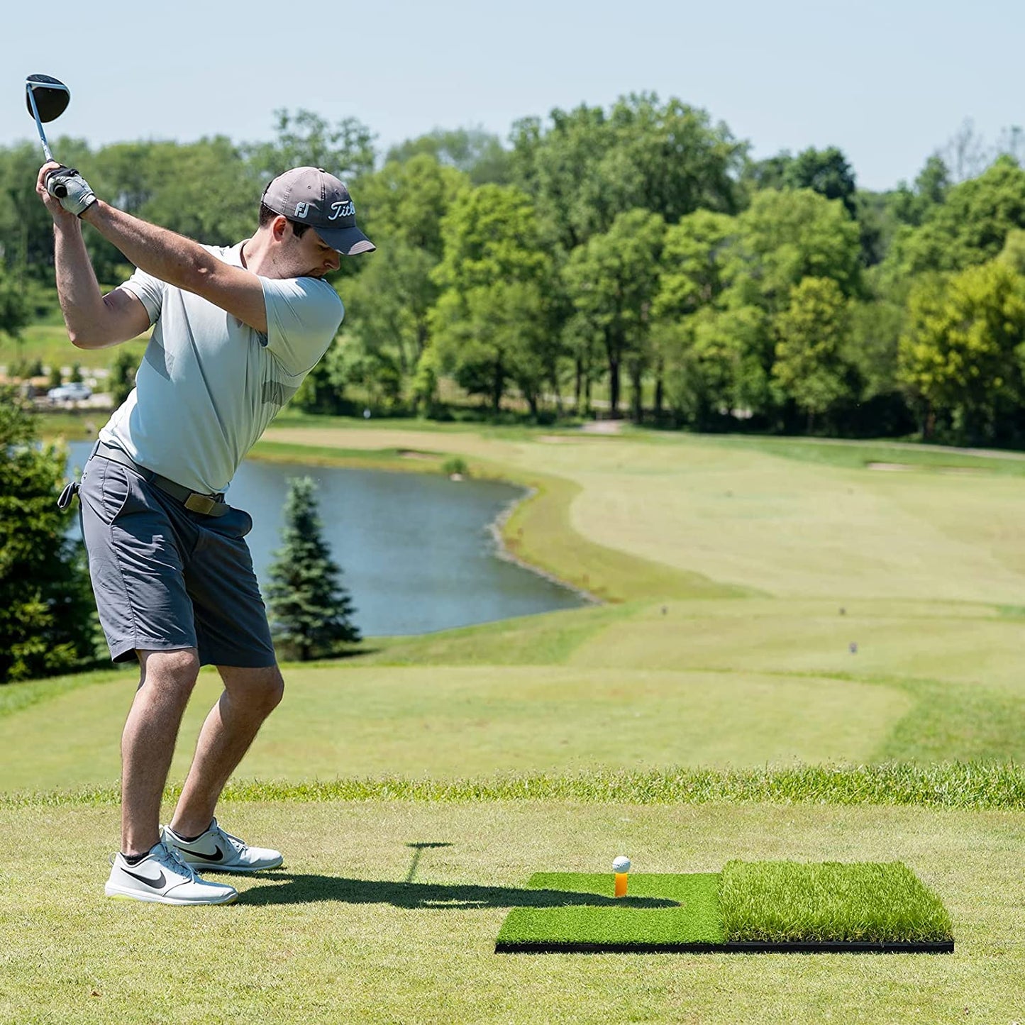 Foldable Heavy-Duty Golf Hitting Mat, Practice Mat with 10Mm EVA Rubber Backing, Larger Size for Indoor/Outdoor Swing and Chipping Practice, Anti-Deformation